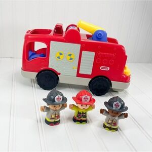 Little People Fire Truck with 3 figures, Tested Works Little Fire Fighters